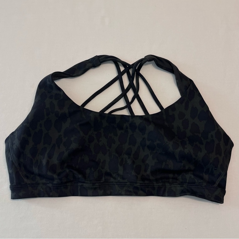 Victoria’s Secret Woman’s Black Leopard Print Back Criss Cross Bralette size XL